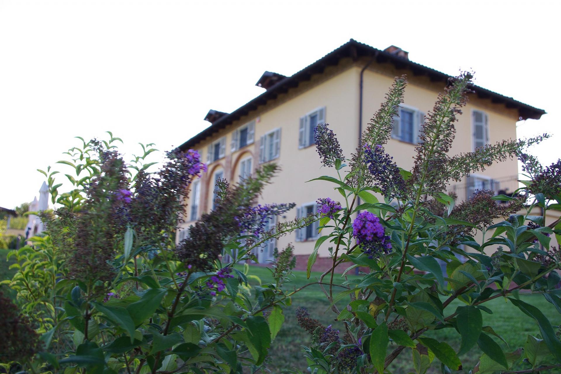 Agriturismo Piemonte Romantico agriturismo sulle colline del Piemonte