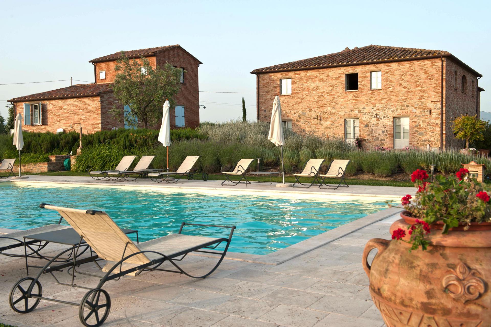 Ideale per rilassarsi e gustare le delizie culinarie in Toscana