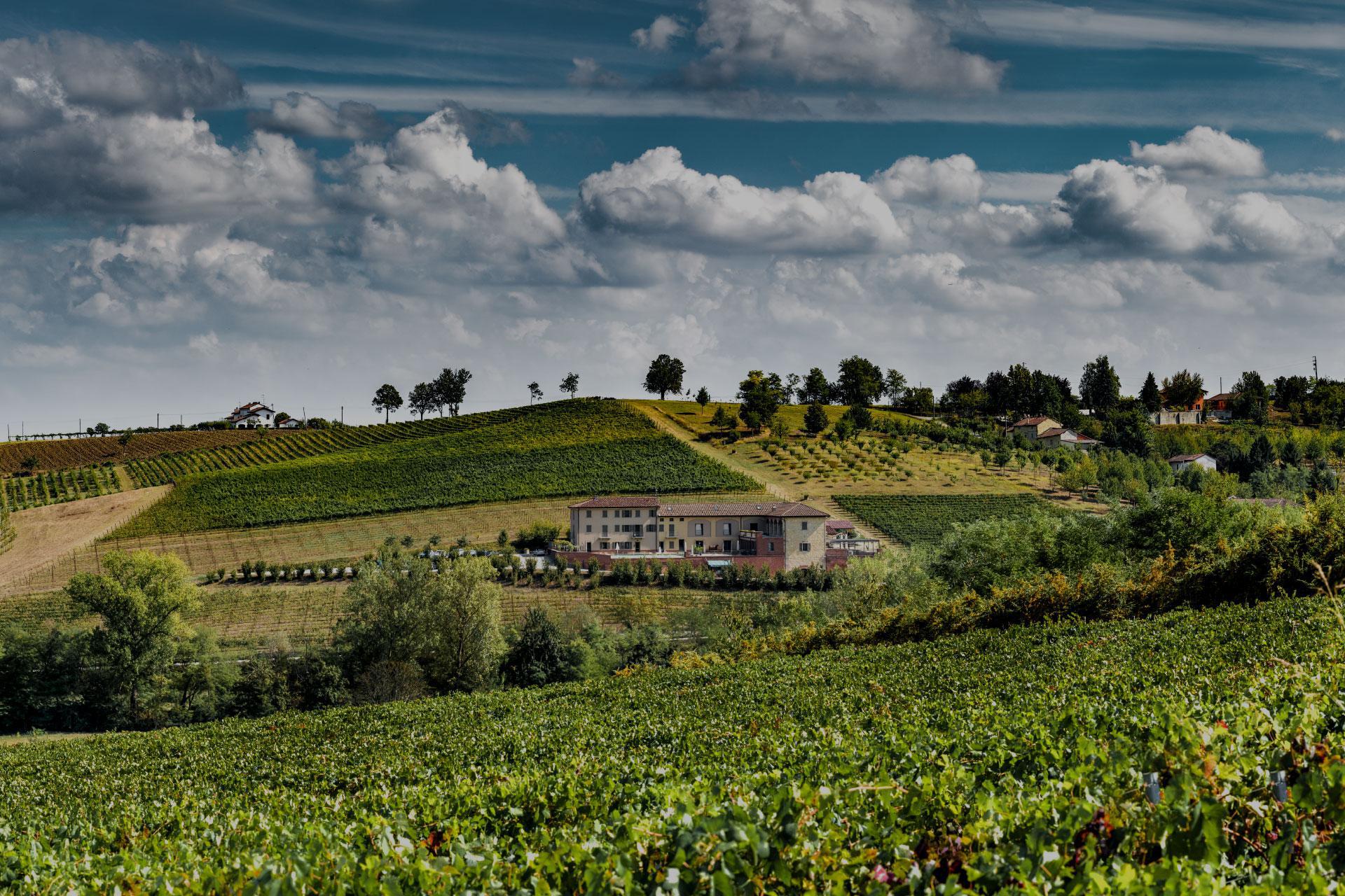 Agriturismo di charme Piemonte, per gli amanti del vino e buon cibo
