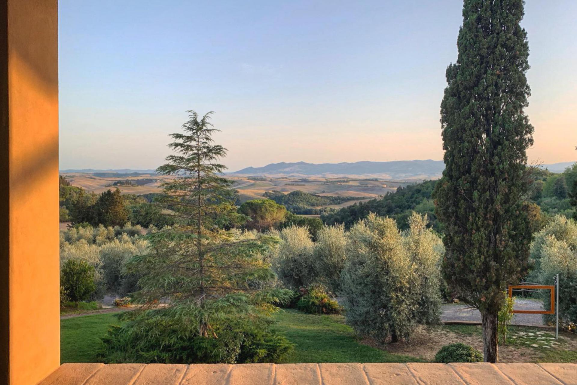 Agriturismo in zona tranquilla, Toscana, tra vigneti