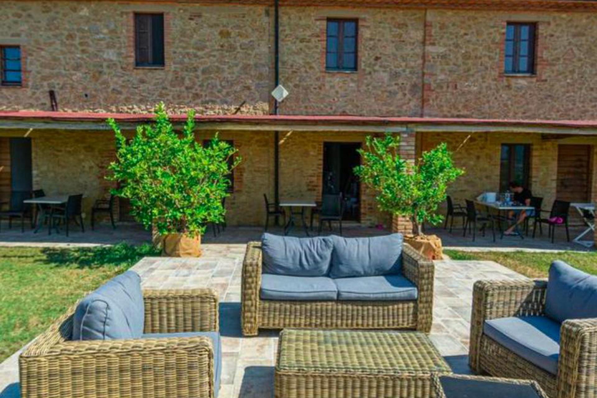 Agriturismo toscano con piscina riscaldata e e-bike