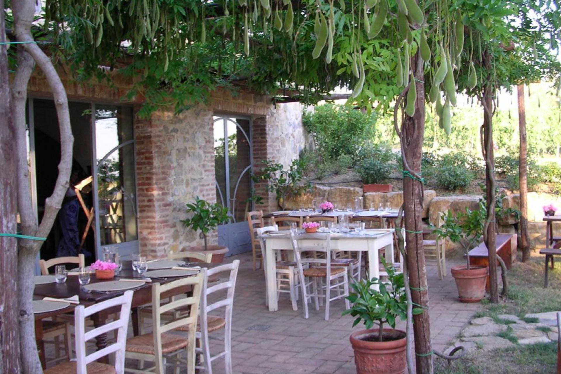 Agriturismo autentico e cantina nel Chianti, Toscana