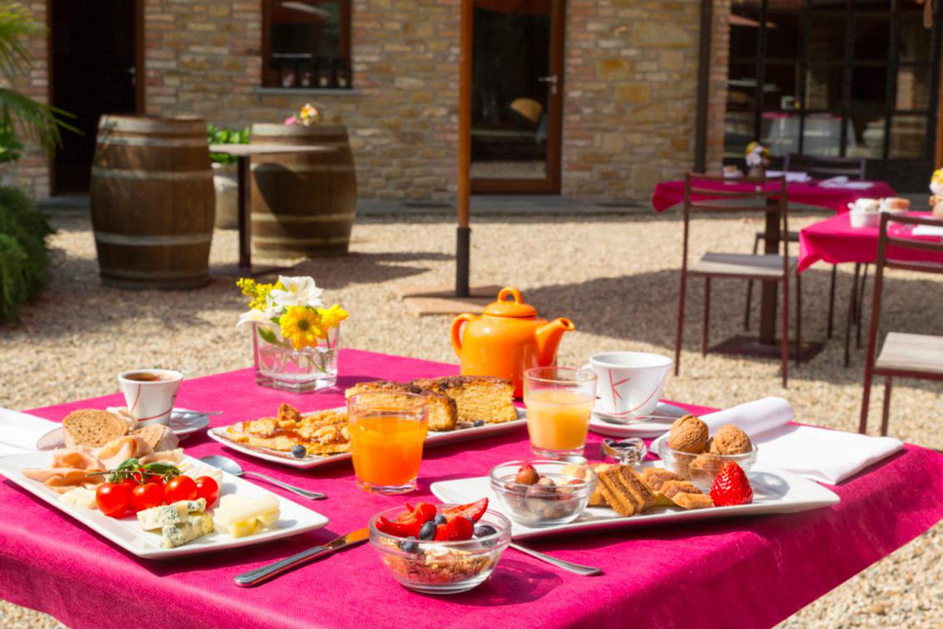 Agriturismo con ristorante e spa