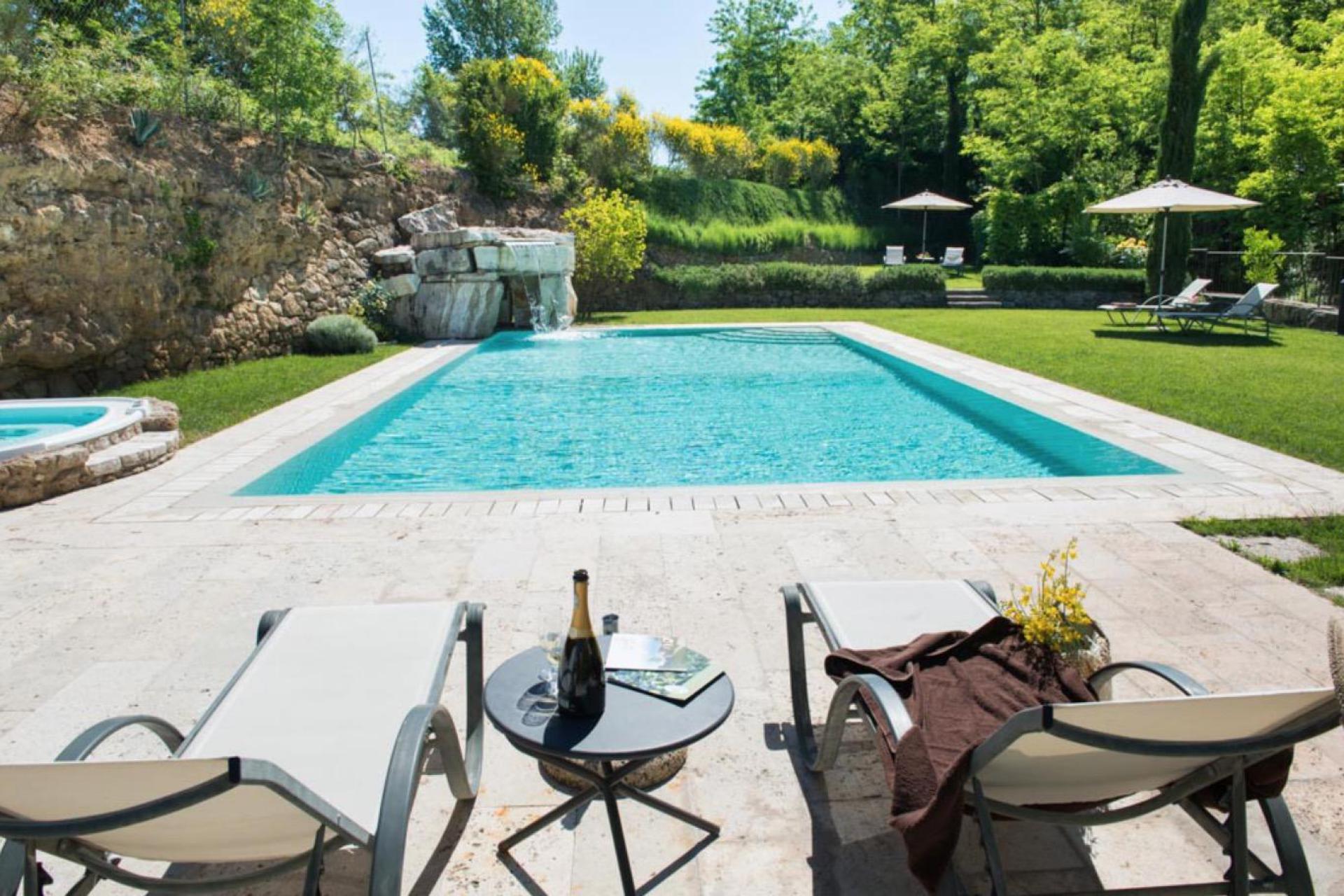 Agriturismo di lusso tra Siena e Arezzo in Toscana
