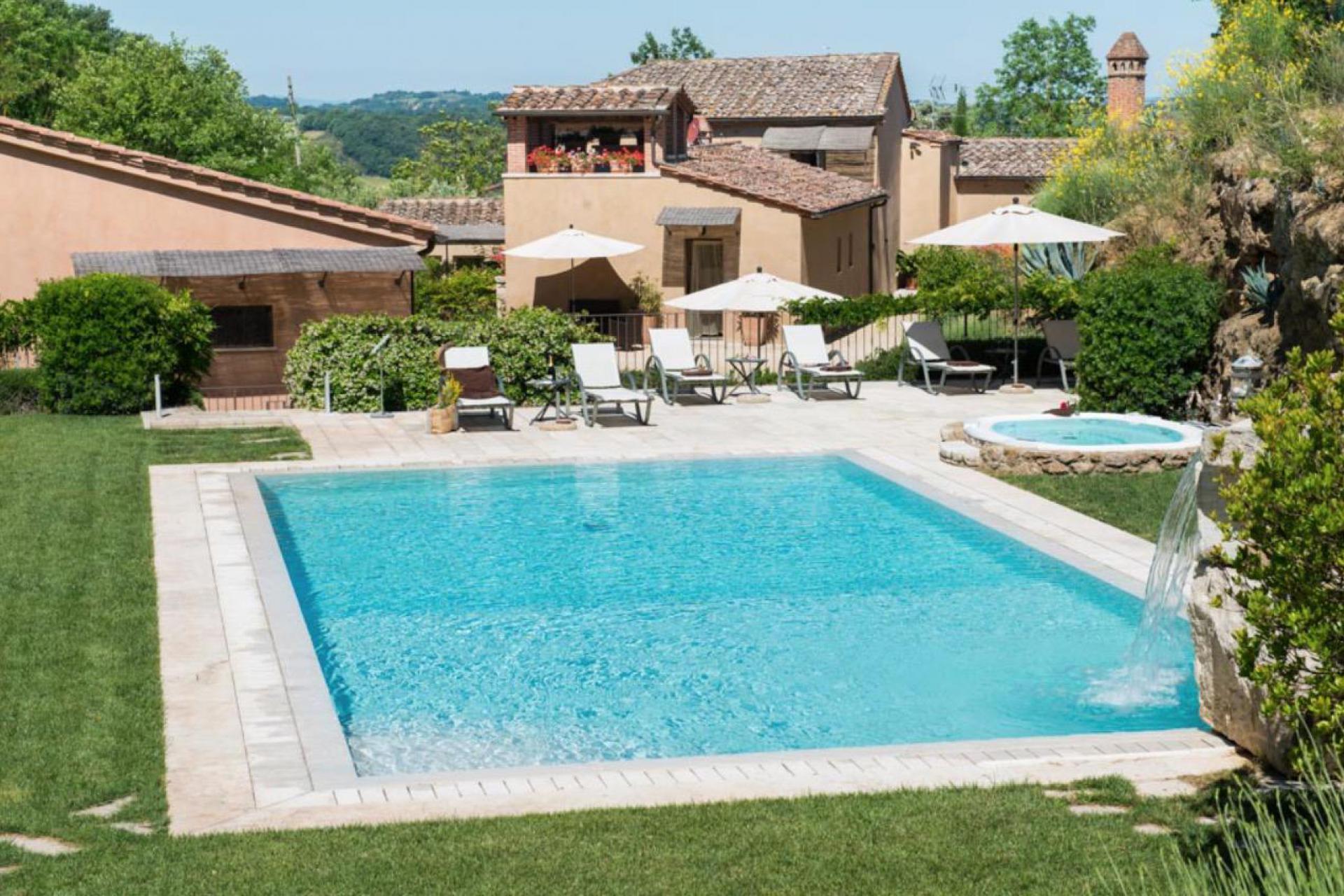 Agriturismo di lusso tra Siena e Arezzo in Toscana