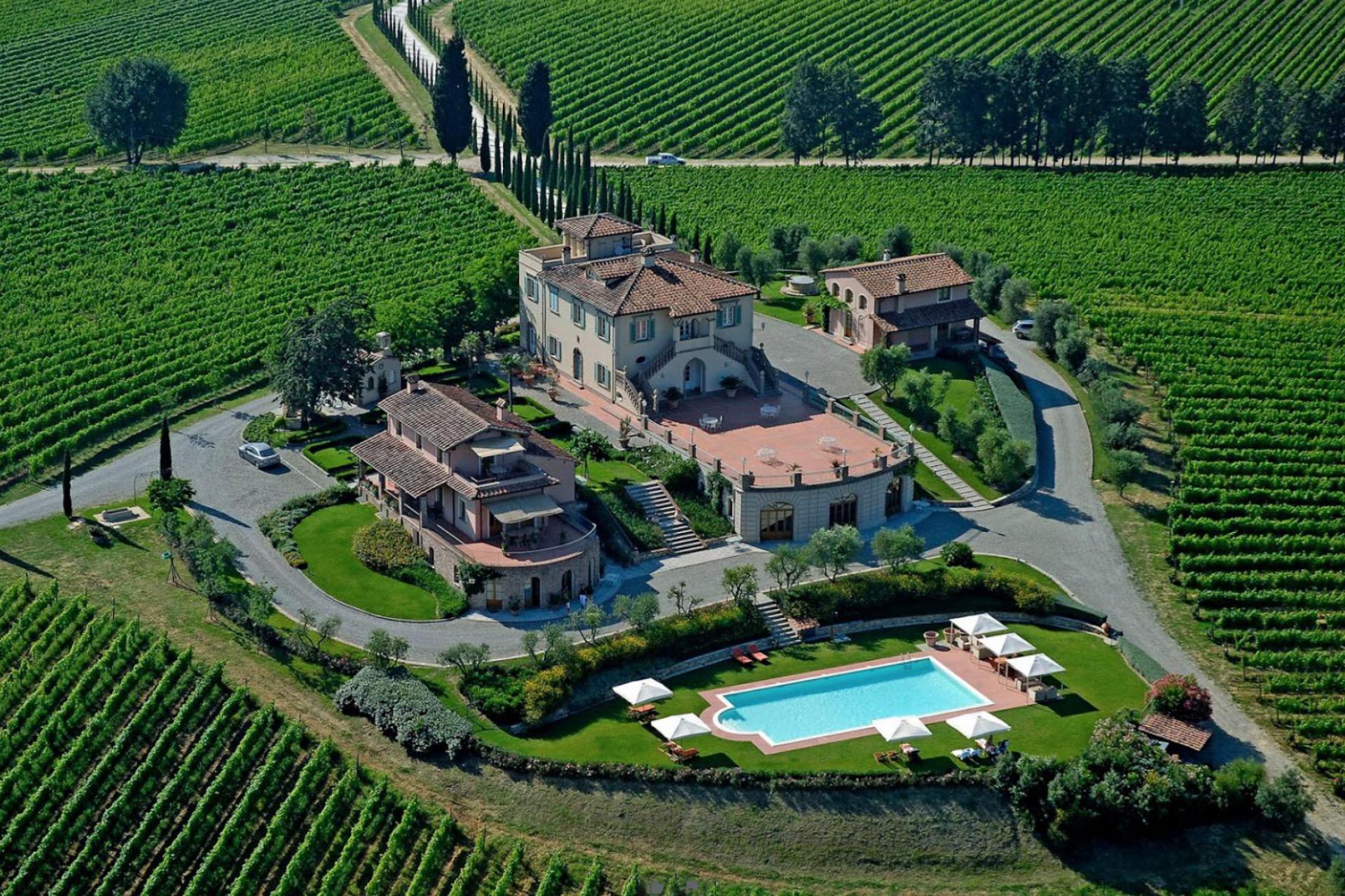 Azienda vinicola e agriturismo di lusso vicino Pisa