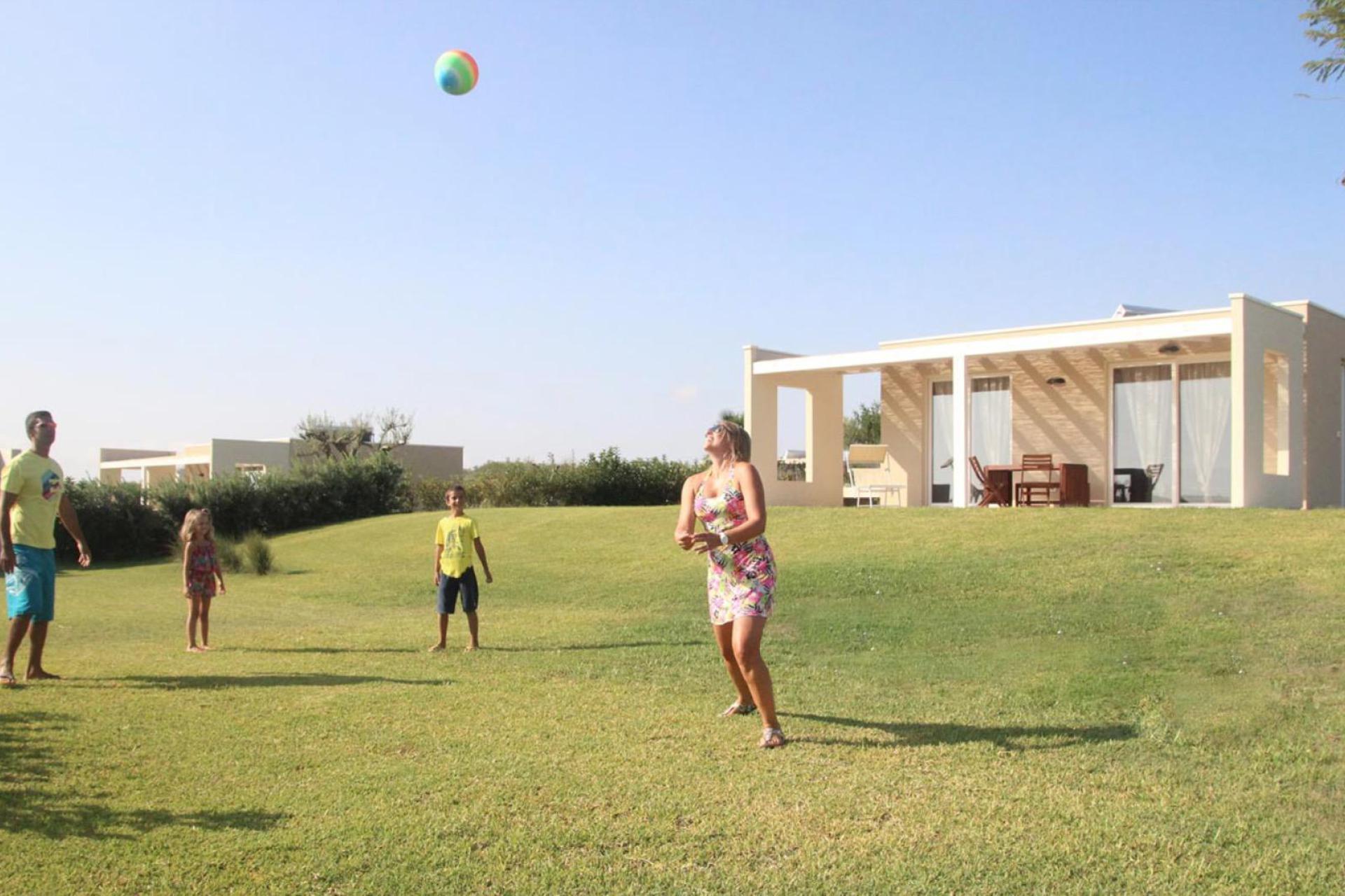 Lussuoso parco vacanze in Sicilia con bungalow moderni