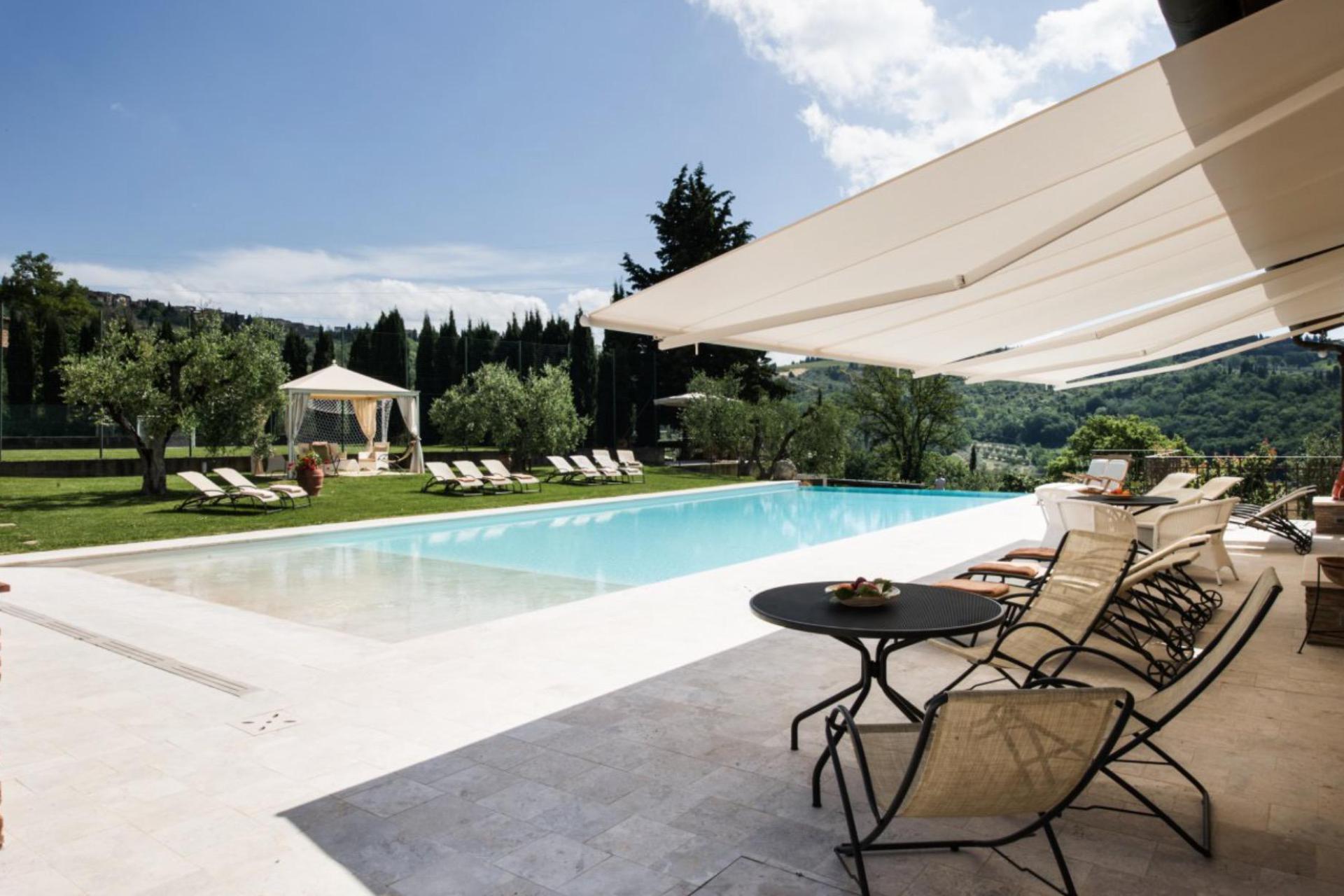 Agriturismo in un vigneto con molte attività sportive in Toscana