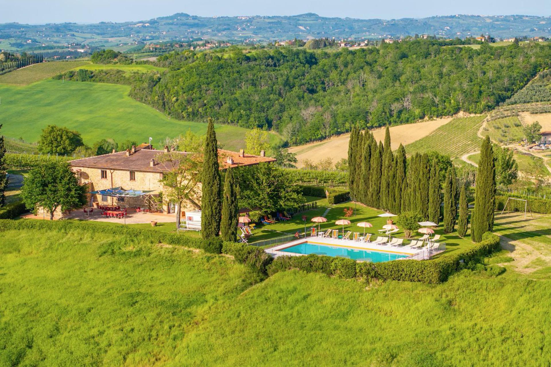 Accogliente agriturismo Toscano con bella vista