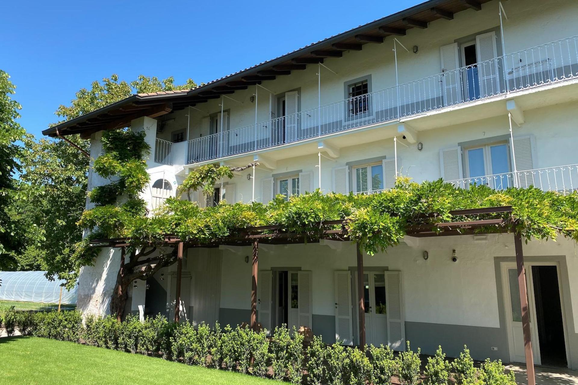 Piccolo boutique hotel immerso nella natura vicino al Lago Maggiore