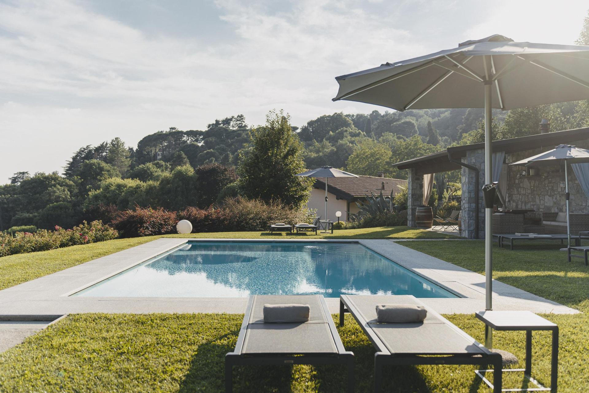 B&B vicino a Como – Agriturismo in collina con piscina