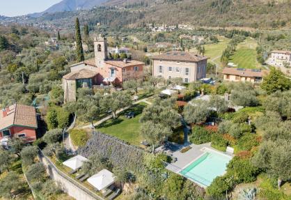 Agriturismo vicino ad un campo da golf sul lago di Garda