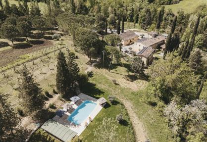 Un piccolo borgo con ristorante, nel cuore della Toscana