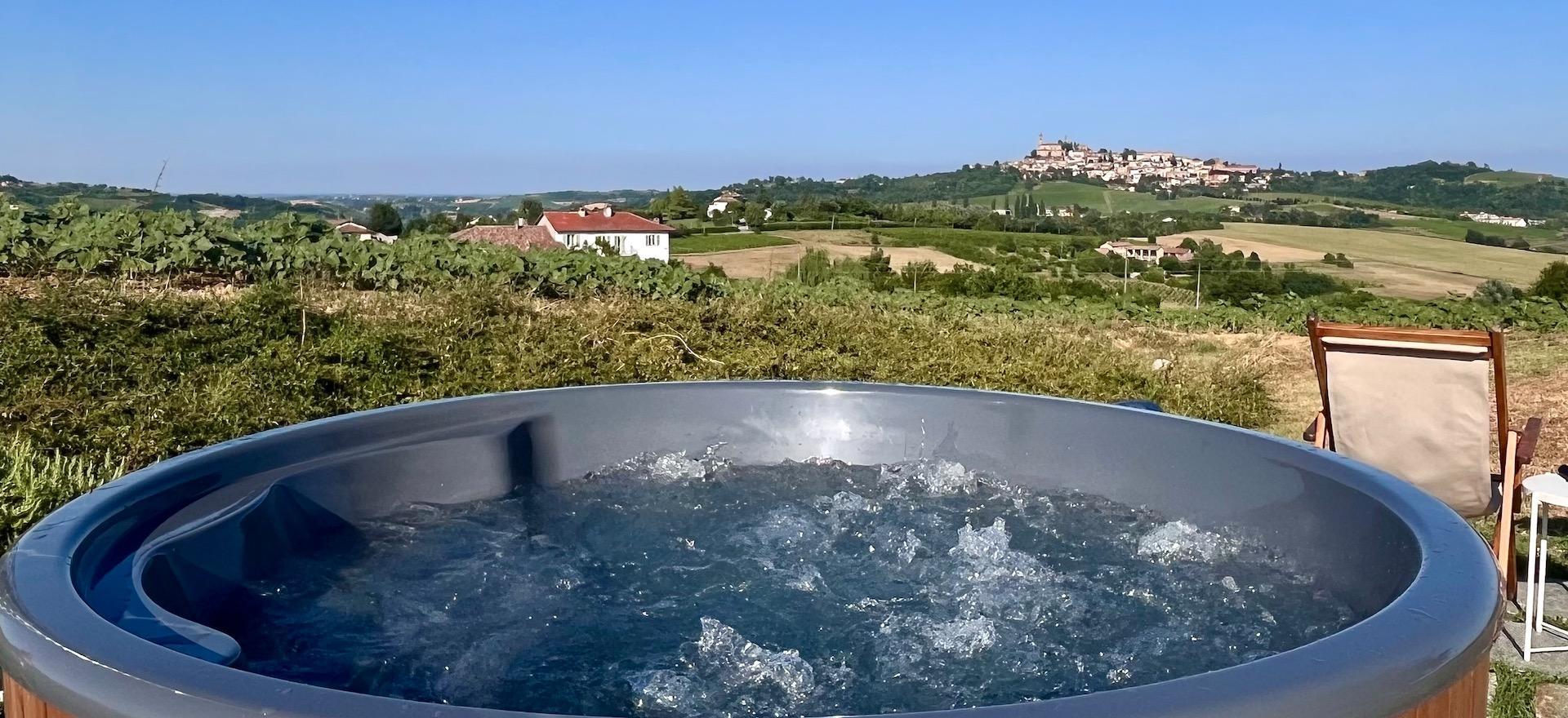 Agriturismo Piemonte Accogliente Bed & Breakfast tra le colline del Monferrato