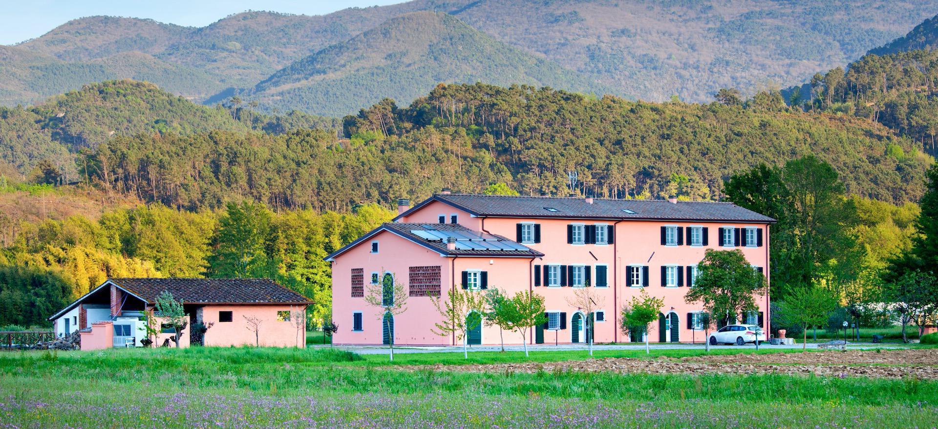 Agriturismo Toscana Agriturismo accogliente vicino a Lucca