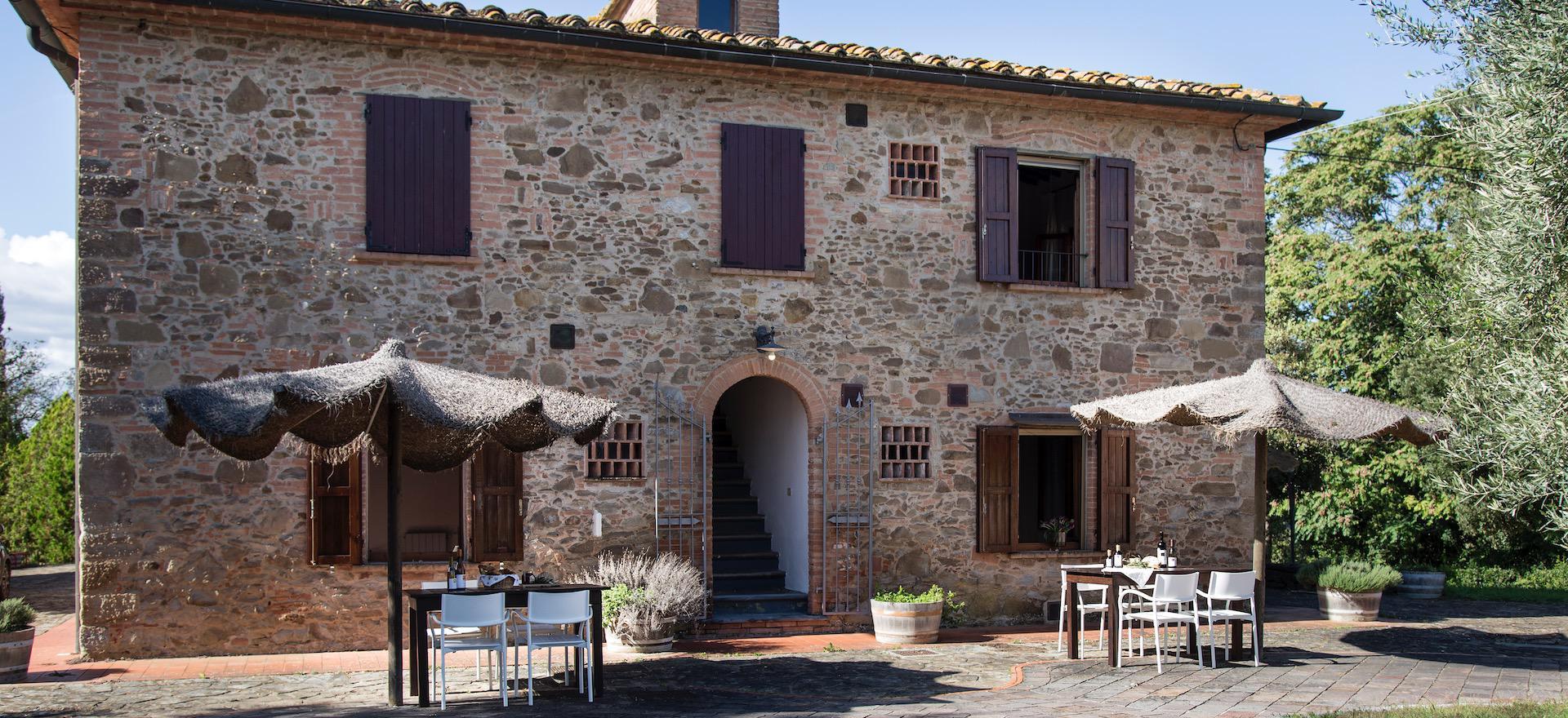 Agriturismo Toscana Agriturismo con cantina nel cuore della toscana