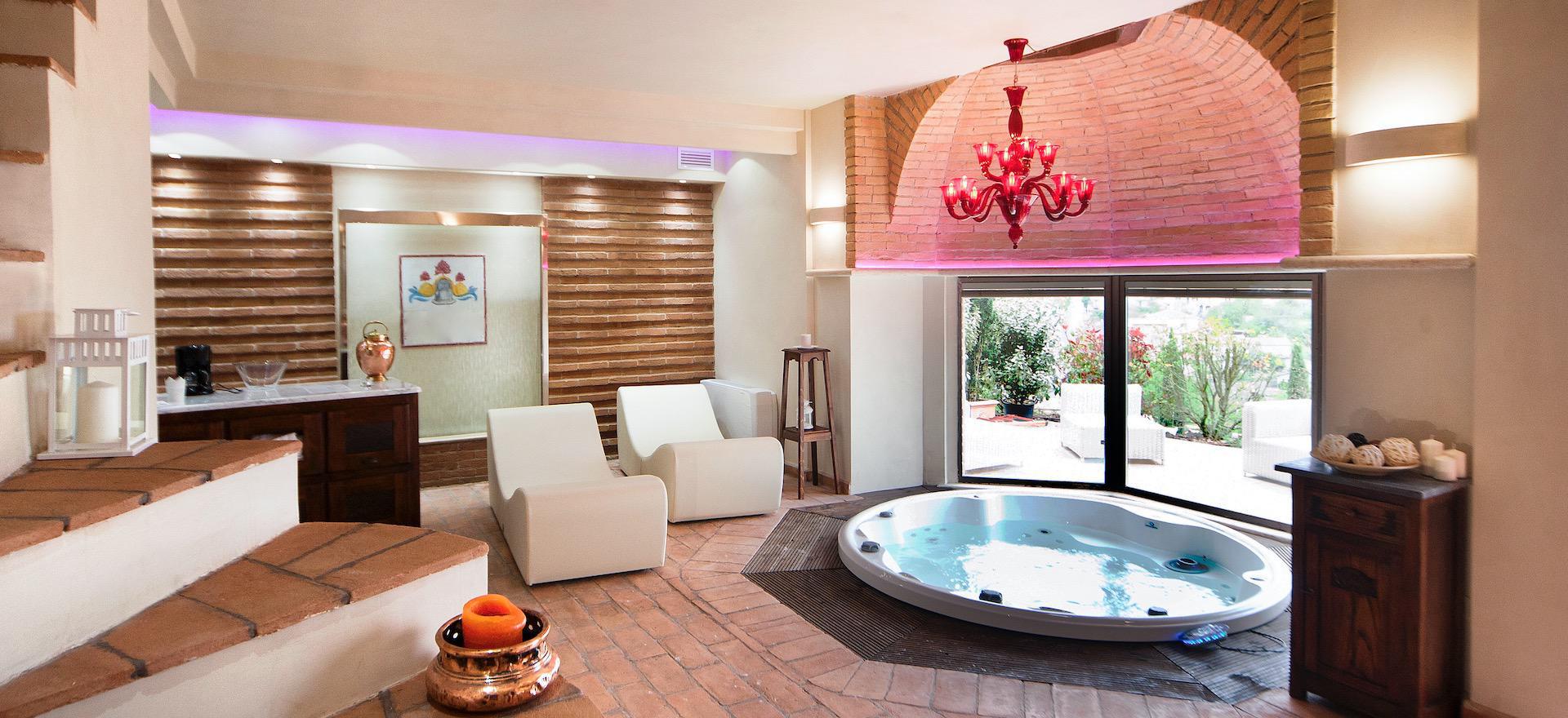 Agriturismo Roma Agriturismo con glamping e appartamenti nel centro Italia