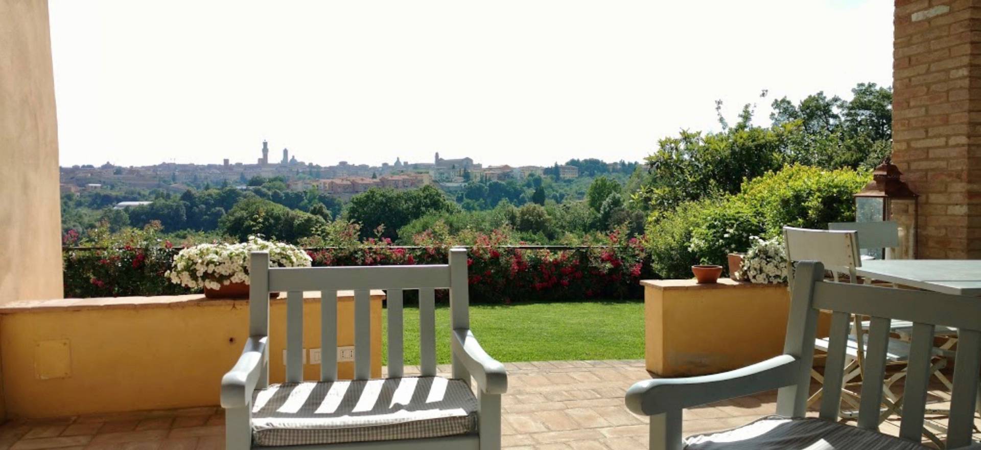 Agriturismo Toscana Agriturismo elegante con bella vista su Siena