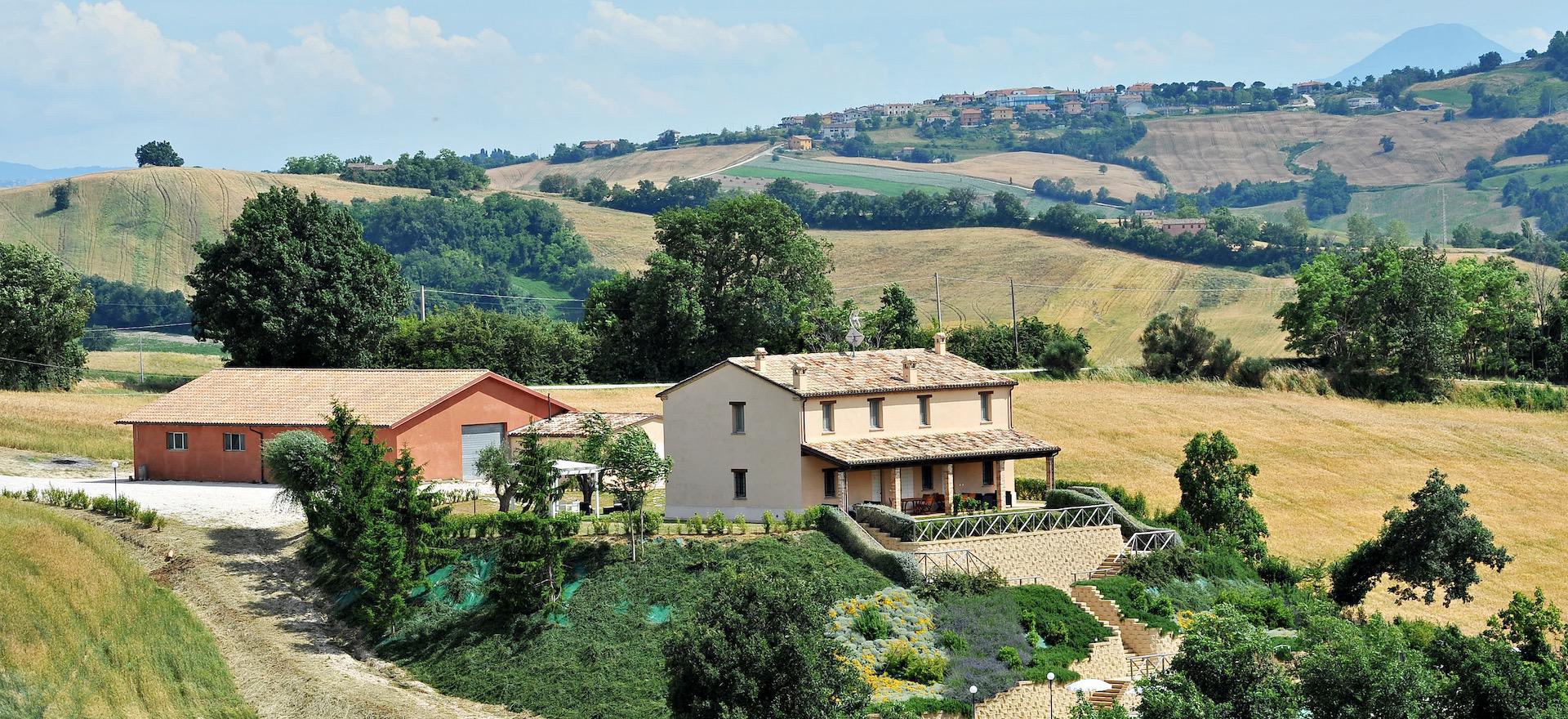 Agriturismo Marche Agriturismo nelle Marche, 20 minuti dal mare