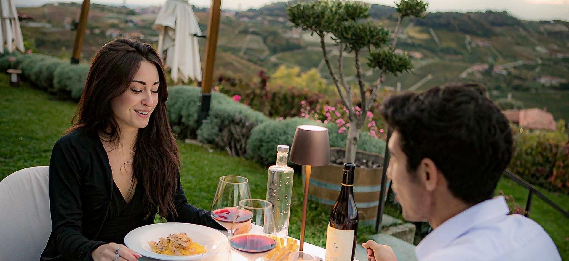 Agriturismo Piemonte Agriturismo Piemonte con grandi vini e ristorante