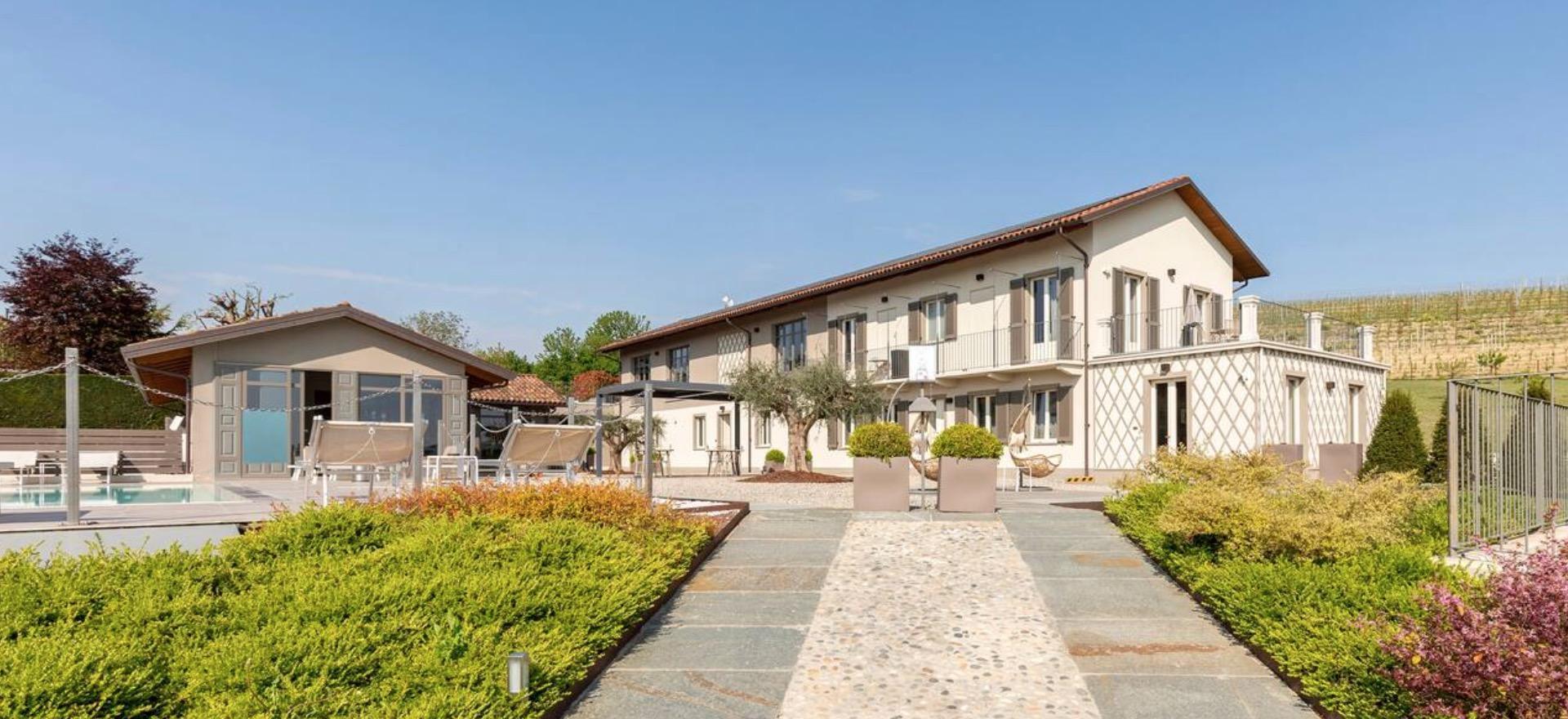 Agriturismo Piemonte Appartamenti con piscina in Piemonte