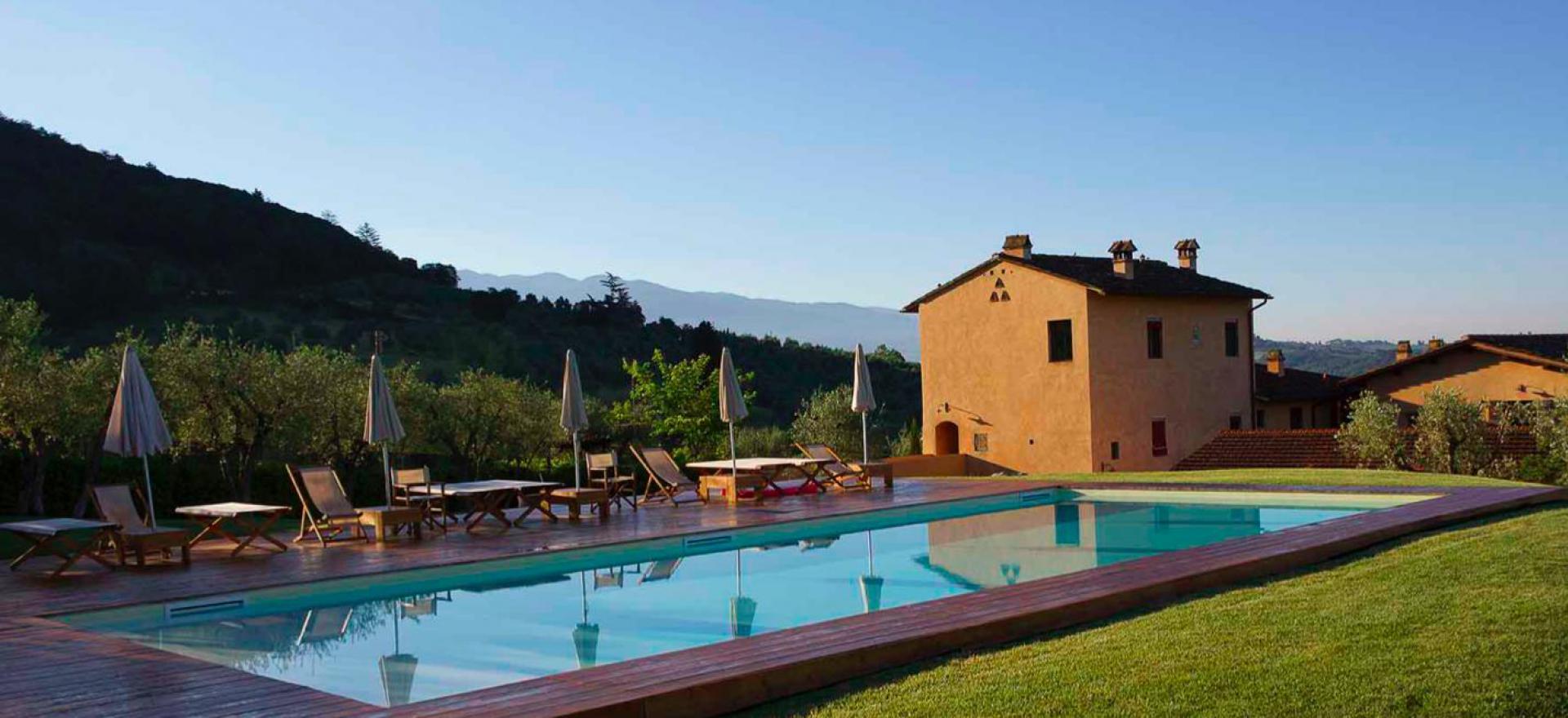 Agriturismo Toscana Eccezionale Agriturismo e cantina vicino a Firenze