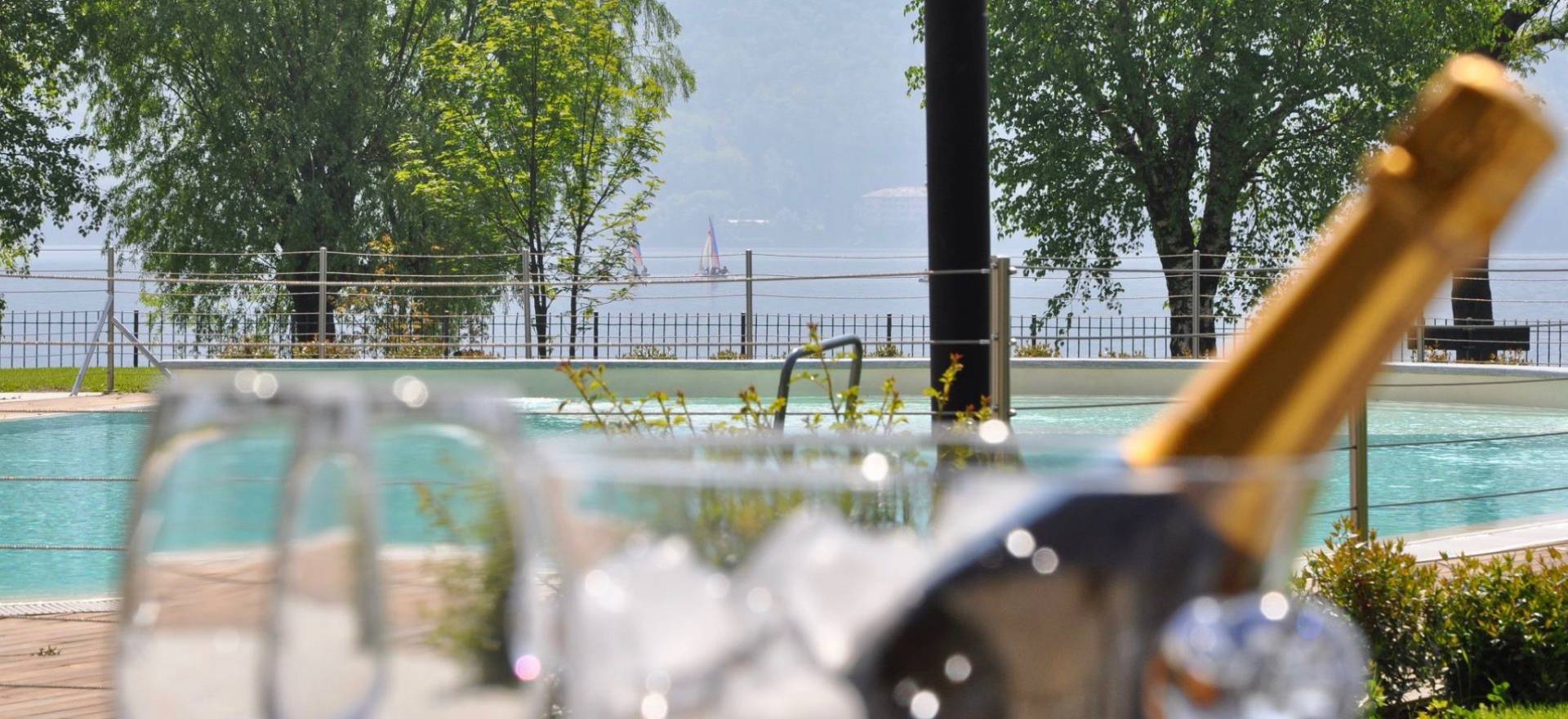 Agriturismo Lago di Como e lago di Garda Piccolo hotel di campagna in bella posizione sul lago di Como